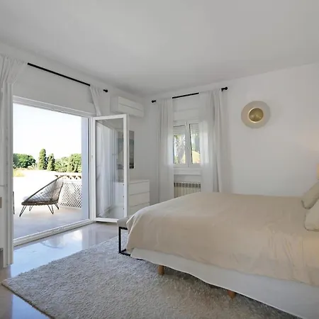 Peaceful Marbesa Villa Marbella
