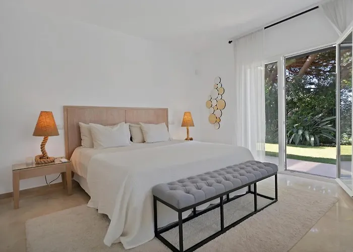 Вилла Peaceful Marbesa Марбелья