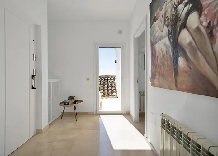 Peaceful Marbesa Villa *