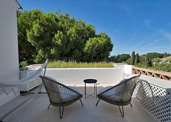 Peaceful Marbesa Villa