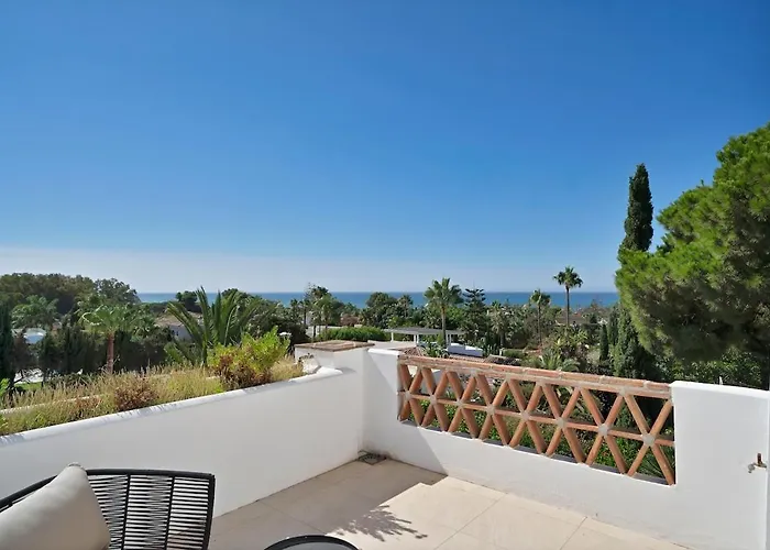 Peaceful Marbesa Villa