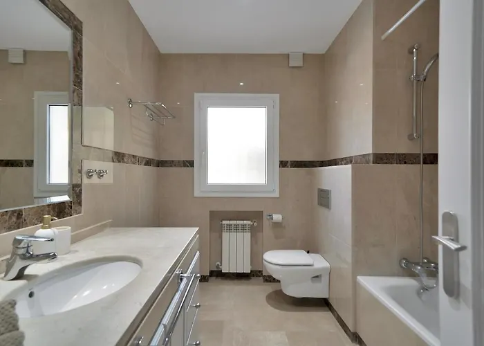 Peaceful Marbesa Villa Marbella